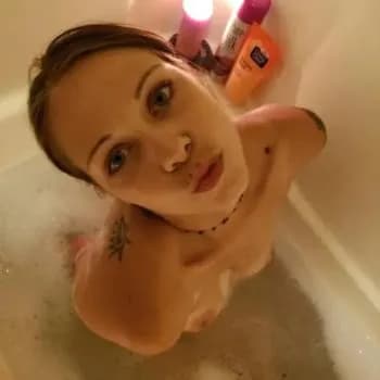 Profil de Carmen, 36 ans, Escort à Felletin (Creuse)