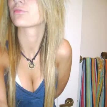 Profil de Ludivine, 34 ans, Escort à Peyrieu (Ain)