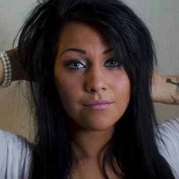 Profil de Tara, 26 ans, Escort à Loddes (Allier)