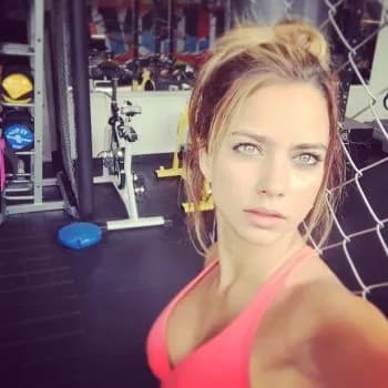 Profil de Asma, 20 ans, Escort à Cemboing (Haute-Saône)