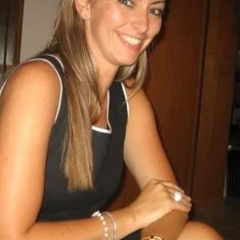 Profil de Charlène, 23 ans, Escort à Étel (Morbihan)