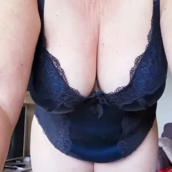 Profil de Divine, 33 ans, Escort à Cadenet (Vaucluse)