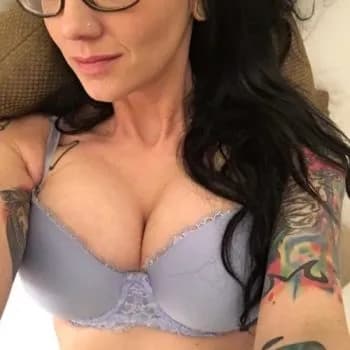 Profil de Zaynab, 30 ans, Escort à Mauchamps (Essonne)