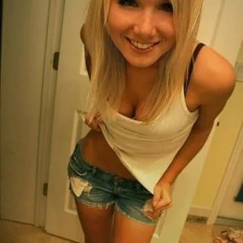 Profil de Suzanne, 20 ans, Escort à Colombier-Saugnieu (Rhône)