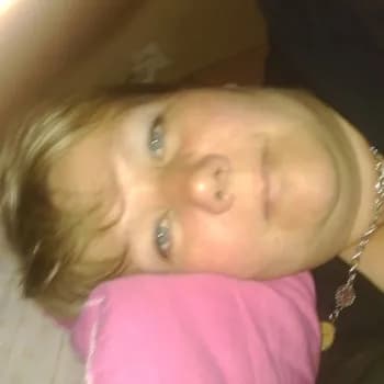 Profil de Alyna, 37 ans, Escort à LeBernard (Vendée)