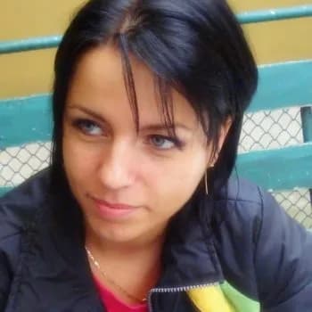 Profil de Perrine, 35 ans, Escort à Albaret-le-Comtal (Lozère)
