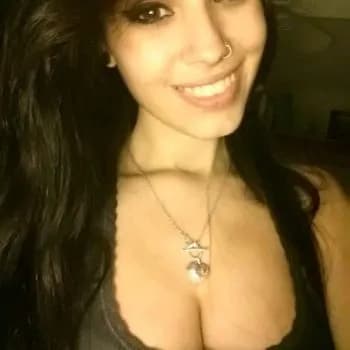 Profil de Suzanne, 35 ans, Escort à Brens (Tarn)