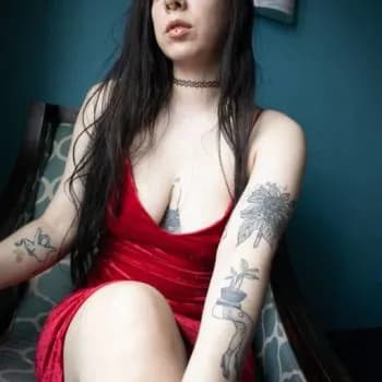 Profil de Zineb, 42 ans, Escort à Apatou (Guyane)