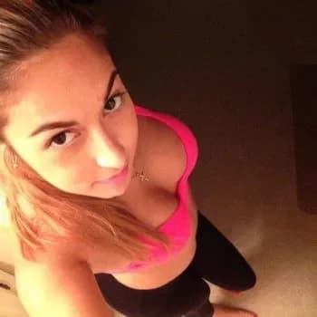 Profil de Olga, 23 ans, Escort à LeTroncq (Eure)