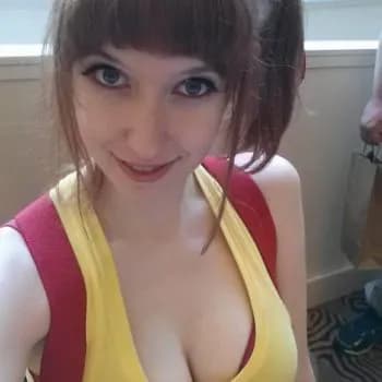 Profil de Alina, 33 ans, Escort à Cravencères (Gers)