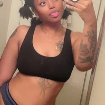 Profil de Séréna, 30 ans, Escort à Lassay-sur-Croisne (Loir-et-Cher)