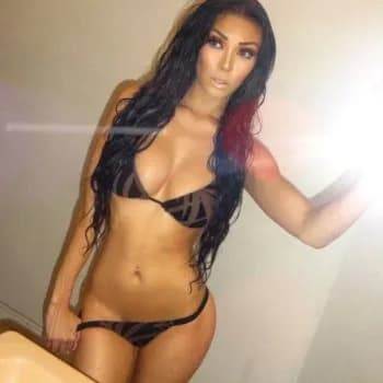 Profil de Camila, 20 ans, Escort à Vieux-Habitants (Guadeloupe)