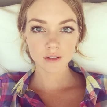 Profil de Alexandra, 25 ans, Escort à Coulommes-et-Marqueny (Ardennes)