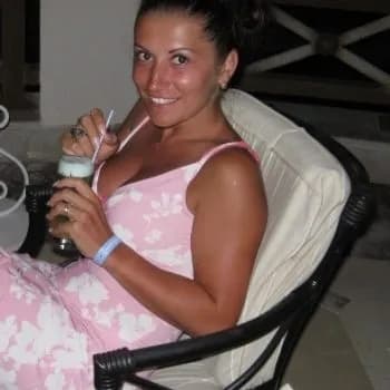 Profil de Alima, 26 ans, Escort à Bourseville (Somme)