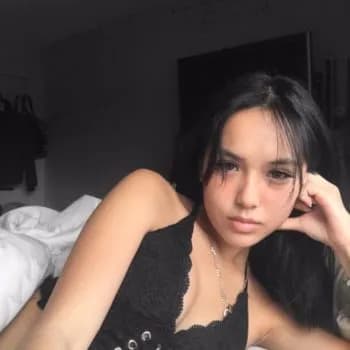 Profil de Louise, 33 ans, Escort à Thory (Yonne)