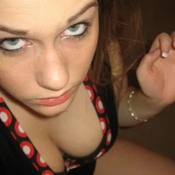 Profil de Chaïma, 25 ans, Escort à Limoges (Haute-Vienne)