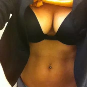 Profil de Mariama, 27 ans, Escort à Concots (Lot)