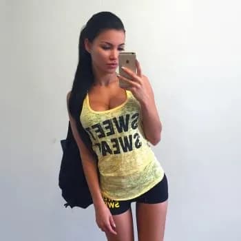 Profil de Islem, 29 ans, Escort à Murat (Allier)