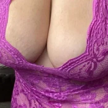 Profil de Keziah, 42 ans, Escort à LeVignau (Landes)