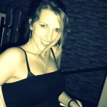 Profil de Rachel, 36 ans, Escort à LesSalces (Lozère)