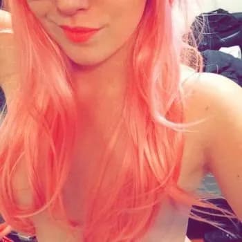 Profil de Ayna, 38 ans, Escort à Pirajoux (Ain)